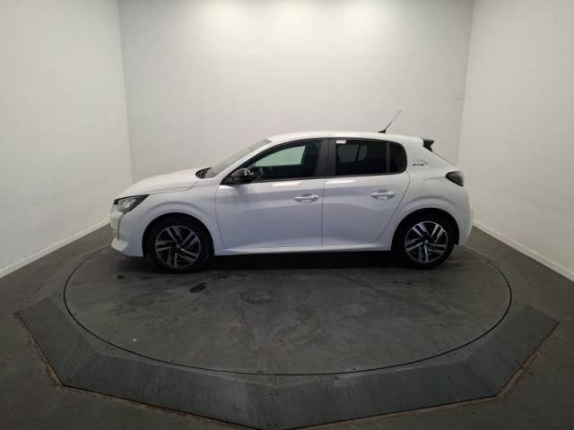 Peugeot 208 image 2