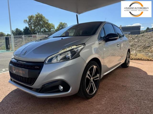 Peugeot 208 image 9