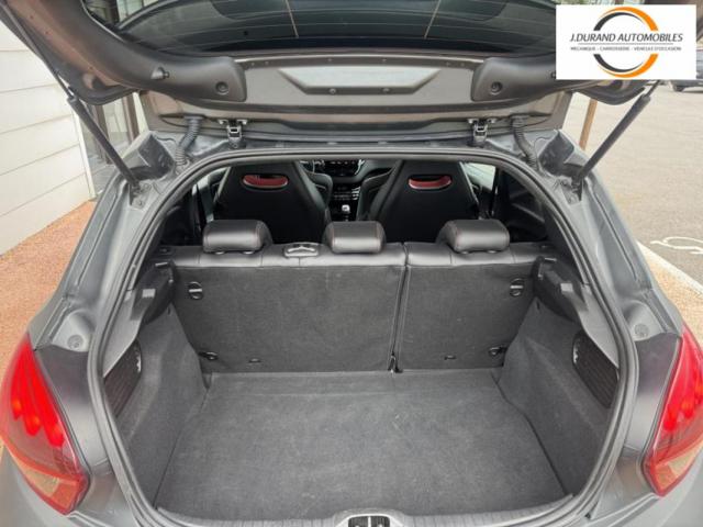 Peugeot 208 image 3