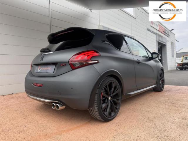 Peugeot 208 image 2