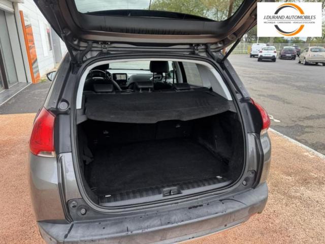 Peugeot 2008 image 1