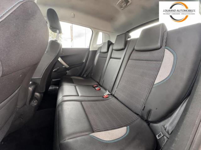 Peugeot 2008 image 6