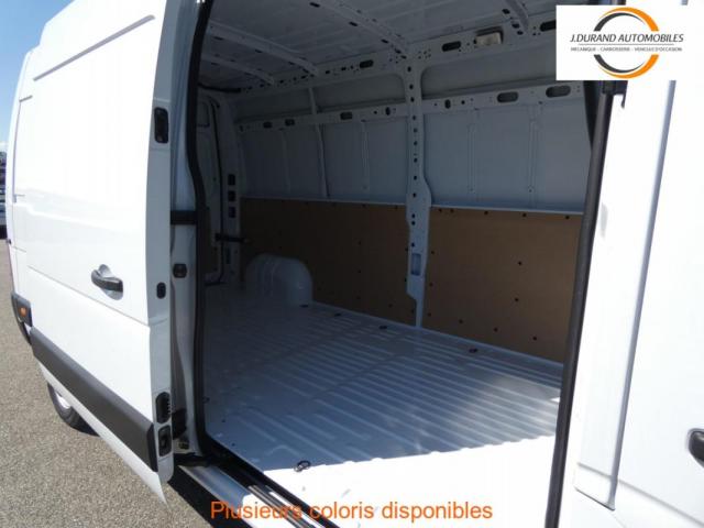 Renault Master image 1