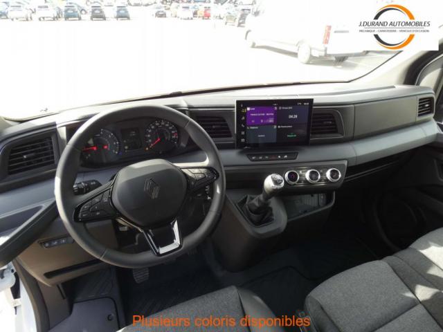 Renault Master image 1