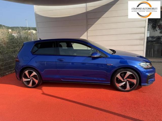 Volkswagen Golf image 6
