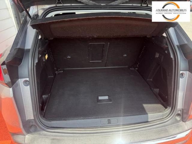 Peugeot 3008 image 8