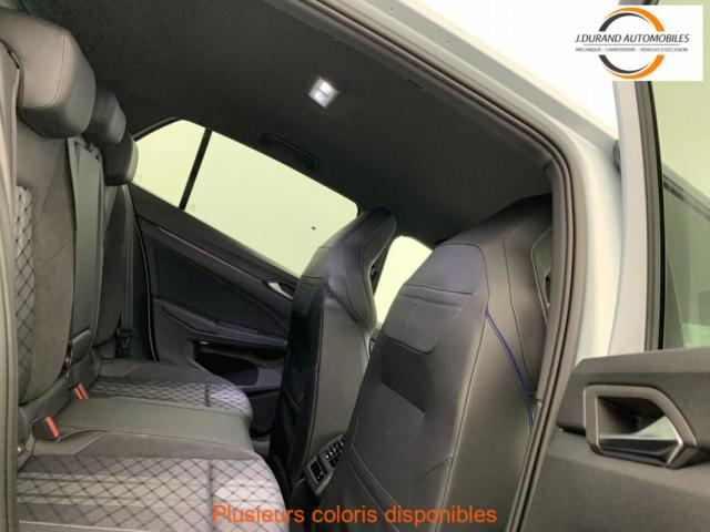Volkswagen Golf image 6
