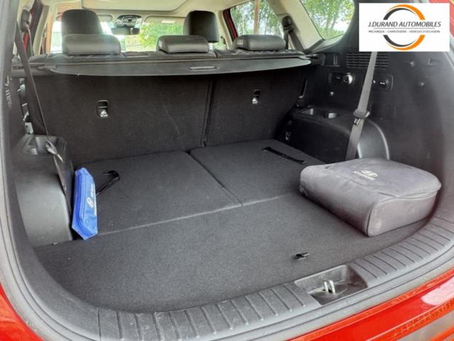 Hyundai Santa Fe image 9