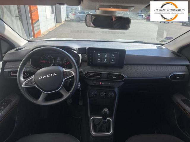 Dacia Sandero image 1