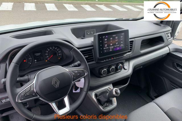 Renault Trafic image 1