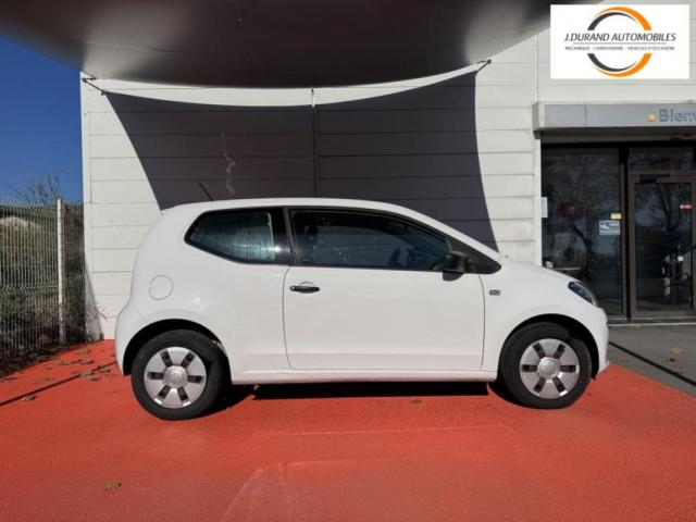 Volkswagen Up! image 5