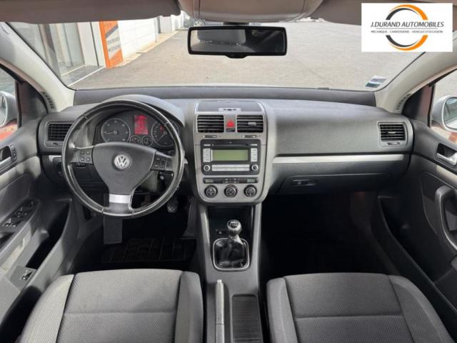 Volkswagen Golf image 4