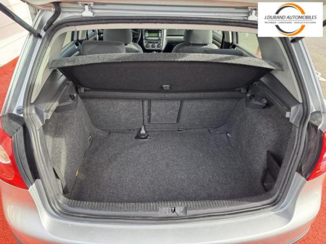 Volkswagen Golf image 6