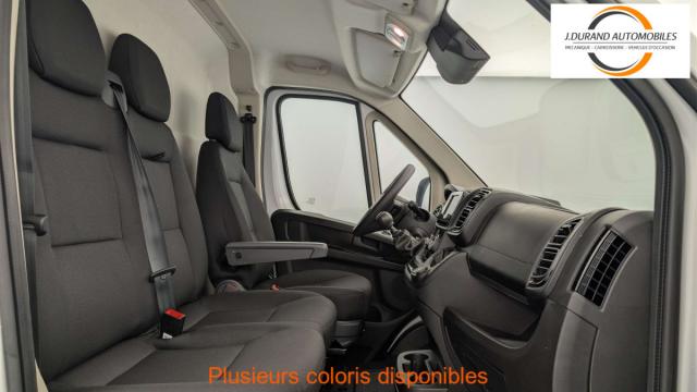 Peugeot Boxer image 2