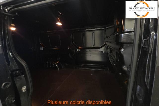 Renault Trafic image 3