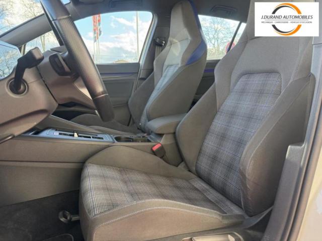 Volkswagen Golf image 8