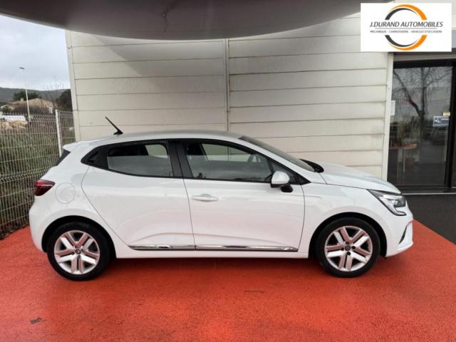 Renault Clio image 9