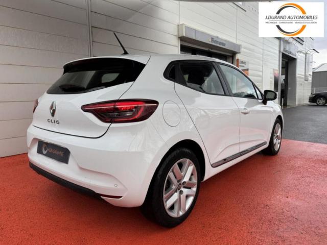 Renault Clio image 2
