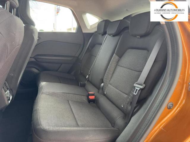 Renault Captur image 9