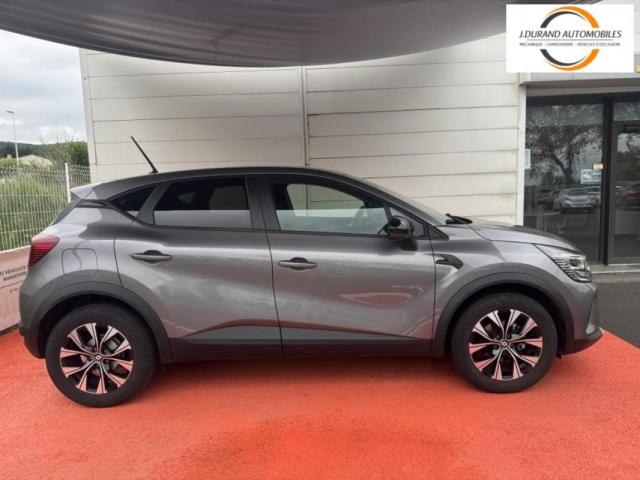 Renault Captur image 8
