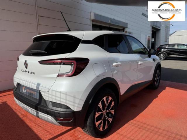 Renault Captur image 2