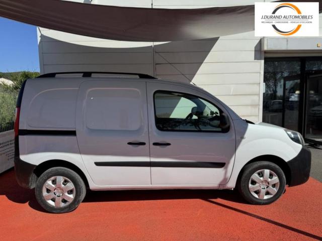 Renault Kangoo Express image 2