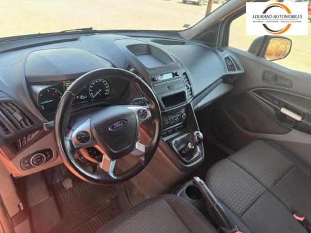 Ford Transit Connect image 7