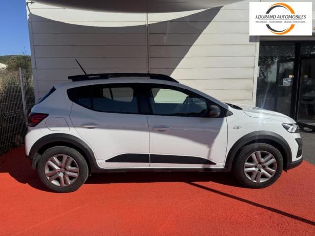 Dacia Sandero image 2