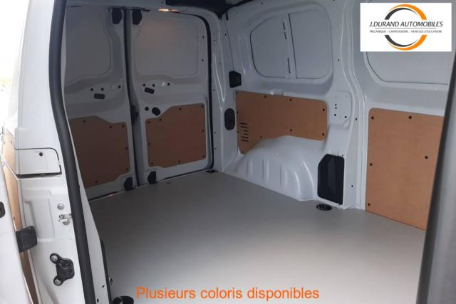 Citroen Jumpy image 2