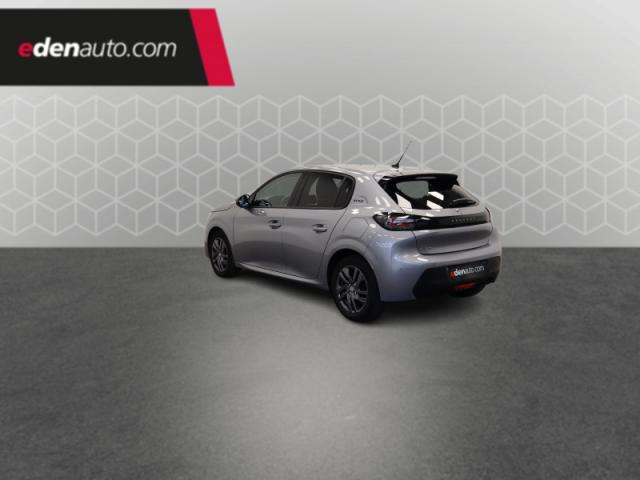 Peugeot 208 image 8