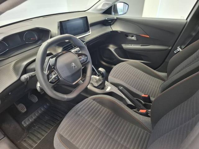 Peugeot 208 image 4