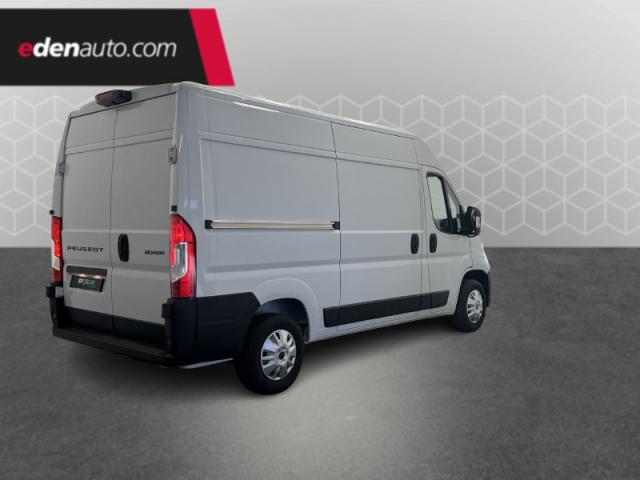Peugeot Boxer image 1