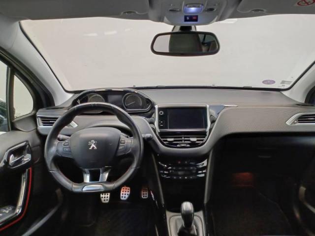 Peugeot 2008 image 6