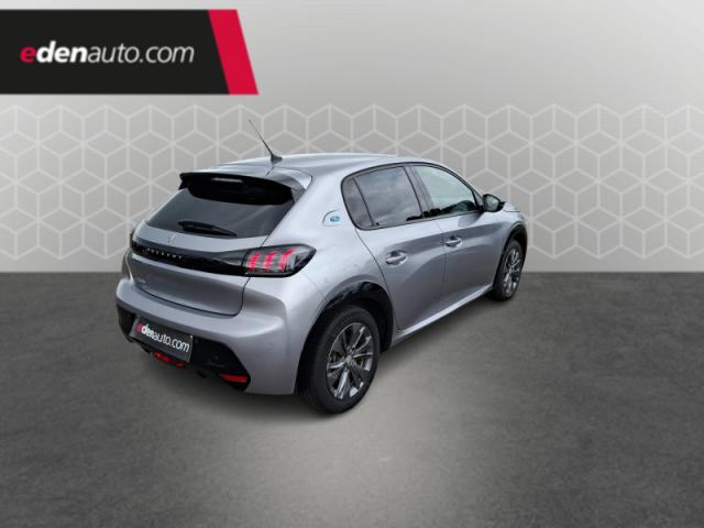 Peugeot 208 image 7