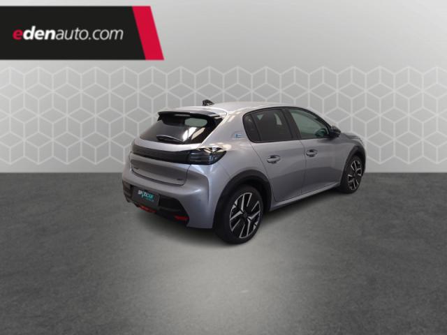 Peugeot 208 image 9