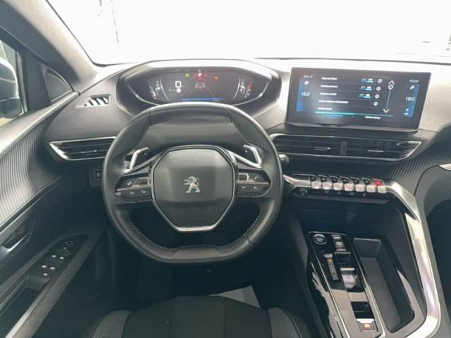 Peugeot 3008 image 1
