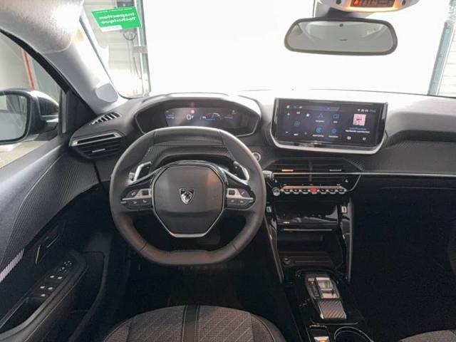 Peugeot 208 image 5