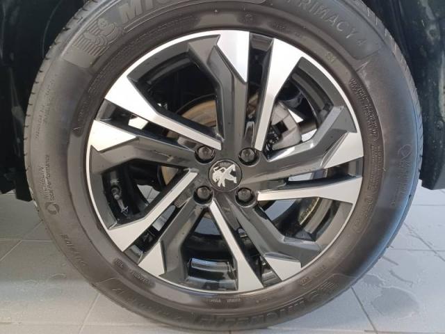 Peugeot 2008 image 7