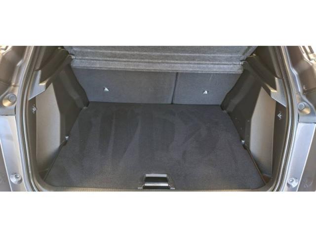 Peugeot 2008 image 5