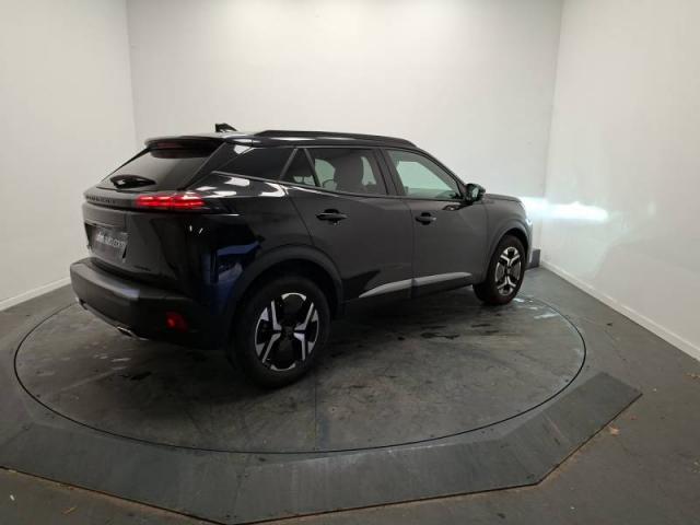 Peugeot 2008 image 3