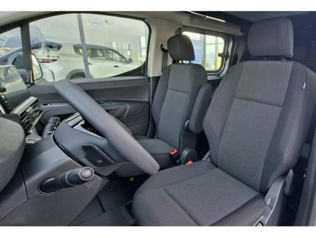 Peugeot Partner image 2