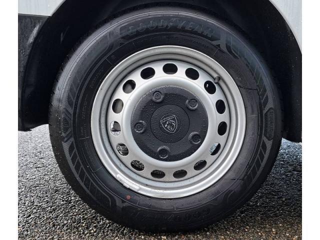 Peugeot Expert image 6