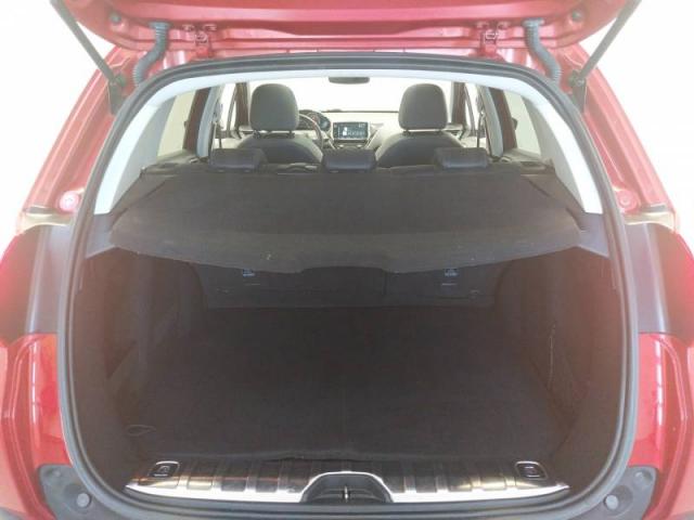 Peugeot 2008 image 8