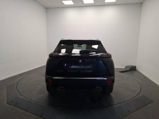 Peugeot 2008 image 2