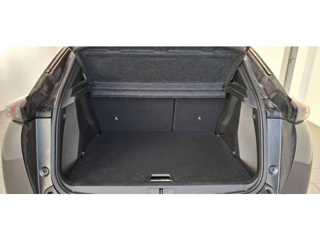 Peugeot 2008 image 1