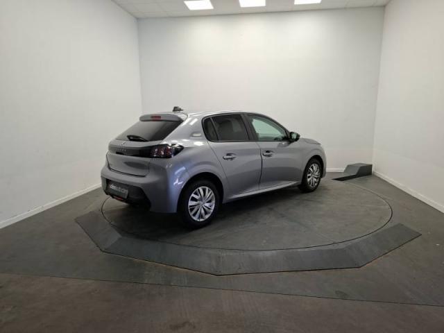 Peugeot 208 image 6
