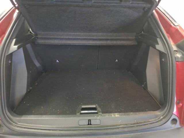 Peugeot 2008 image 9