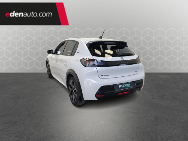 Peugeot 208 image 1