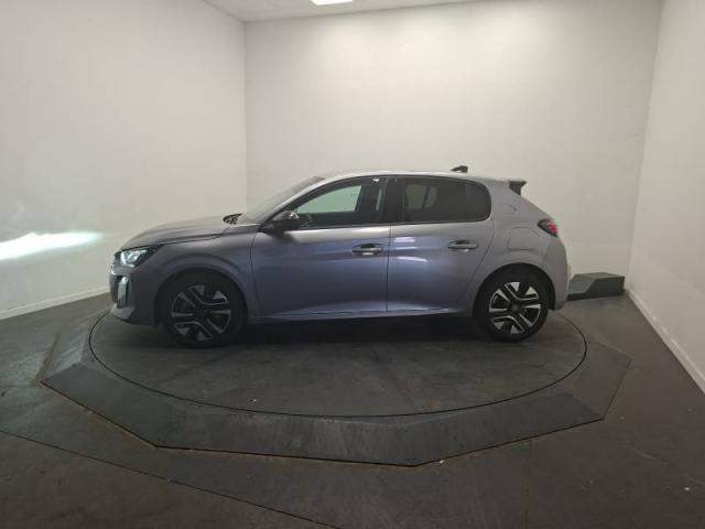 Peugeot 208 image 9
