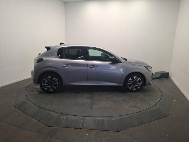 Peugeot 208 image 3